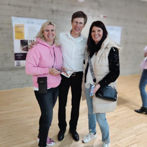 Tag der offenen Tür 100