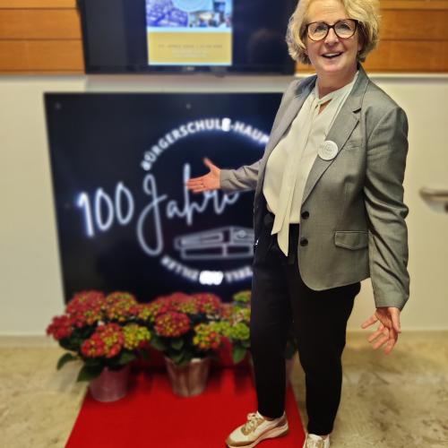 Tag der offenen Tür 100