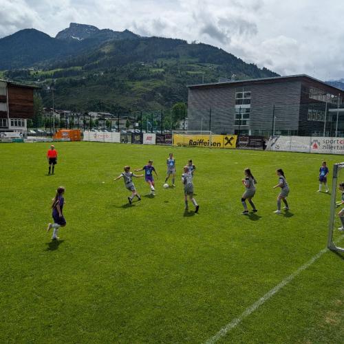 Fubball26mädchen